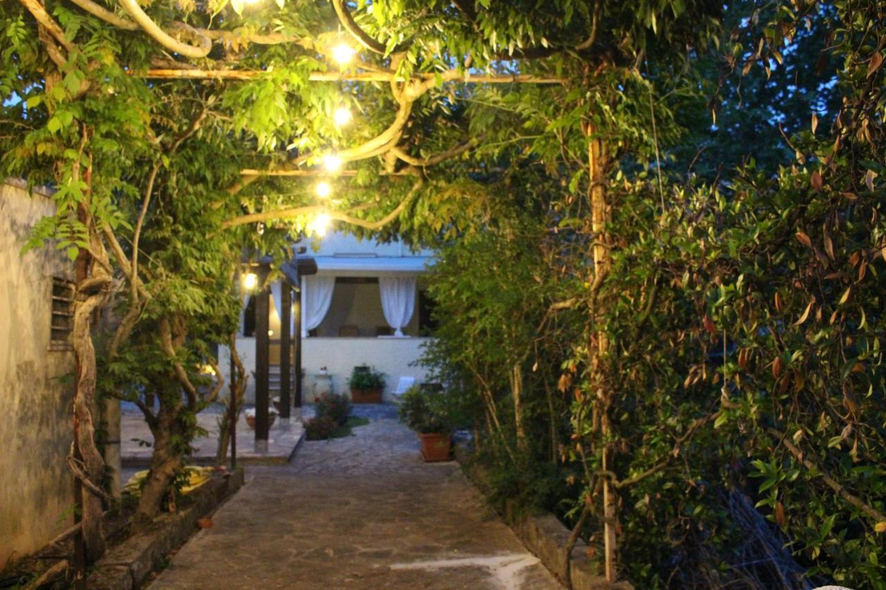 B&Bcasamali Selva Di Fasano Exterior foto